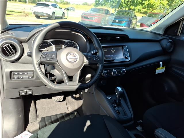 new 2025 Nissan Kicks Play car, priced at $20,865