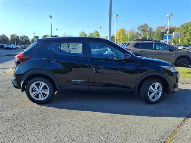new 2025 Nissan Kicks Play car, priced at $20,865
