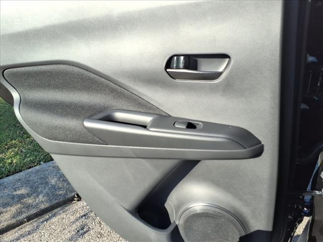 new 2025 Nissan Kicks Play car, priced at $20,865