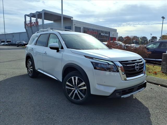 new 2025 Nissan Pathfinder car, priced at $43,310