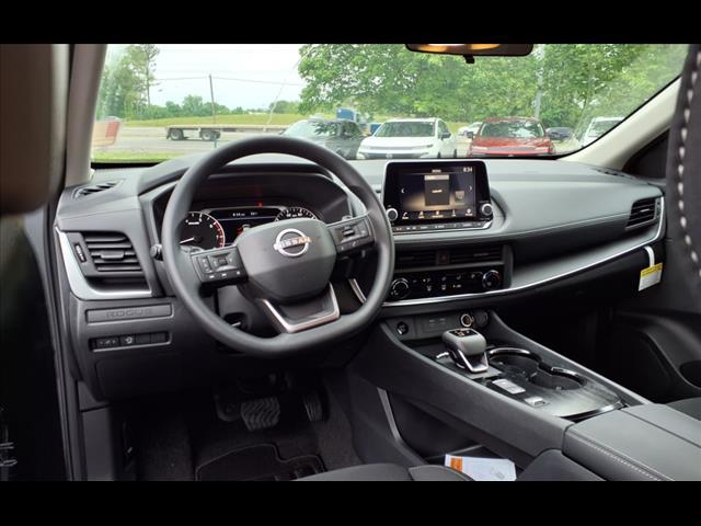new 2025 Nissan Rogue car, priced at $30,800