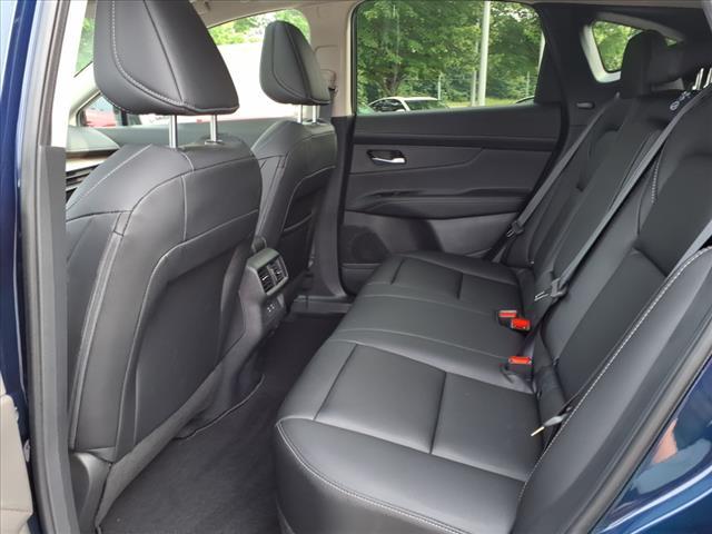 new 2025 Nissan Murano car, priced at $45,621