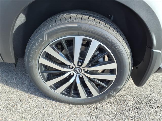 new 2025 Nissan Pathfinder car, priced at $43,795