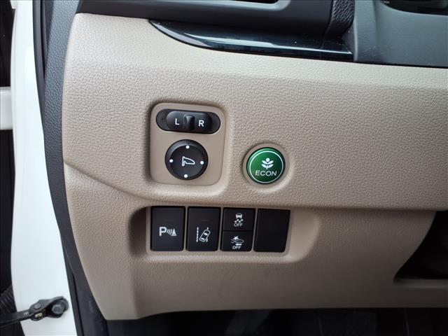 used 2017 Honda Pilot car, priced at $12,850