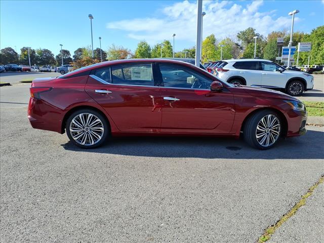new 2025 Nissan Altima car, priced at $32,890