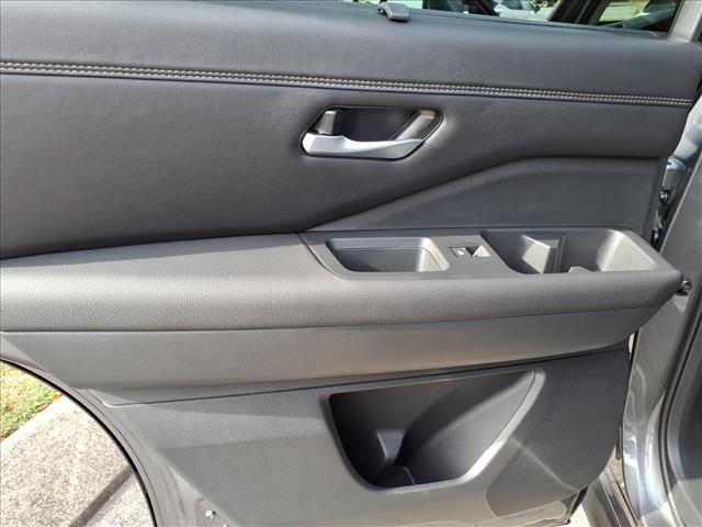 new 2025 Nissan Pathfinder car, priced at $43,345