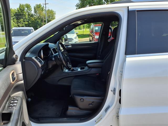 used 2017 Jeep Grand Cherokee car, priced at $14,150