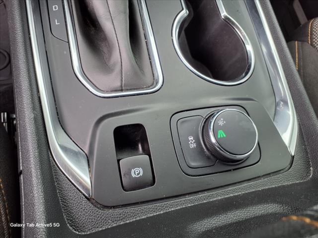 used 2021 Chevrolet Traverse car, priced at $19,000
