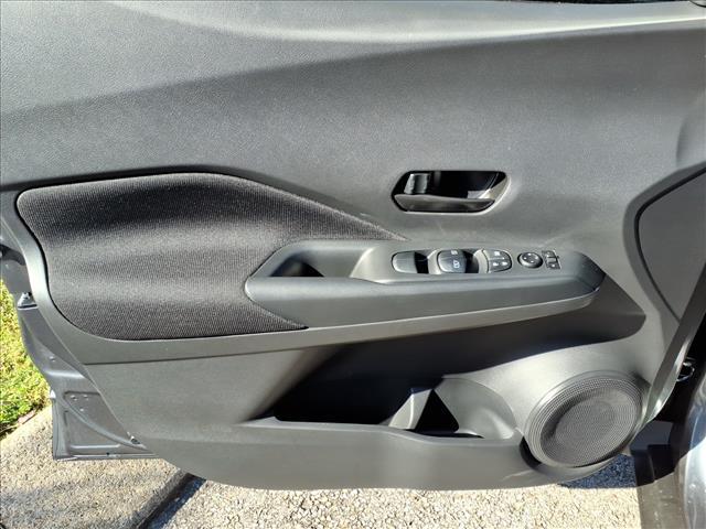 new 2025 Nissan Kicks Play car, priced at $21,310