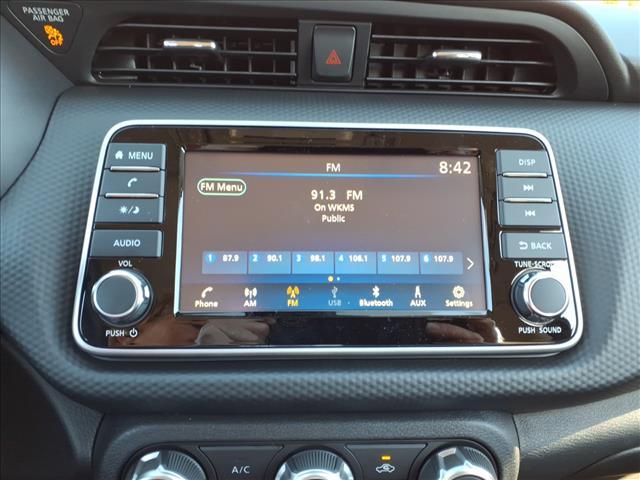 new 2025 Nissan Kicks Play car, priced at $21,310