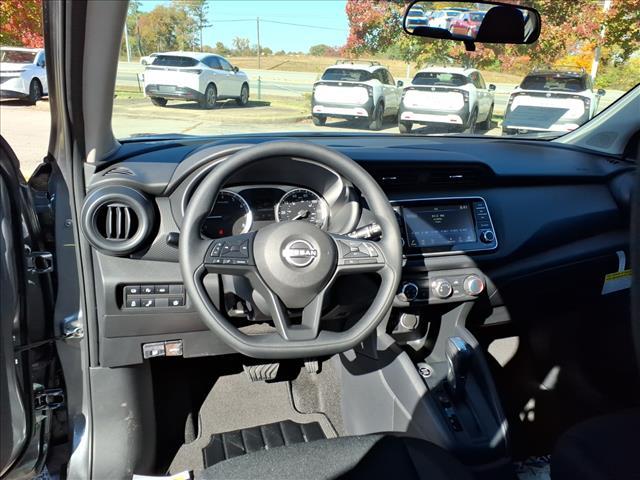 new 2025 Nissan Kicks Play car, priced at $21,310