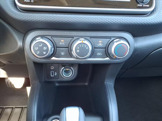 new 2025 Nissan Kicks Play car, priced at $22,040