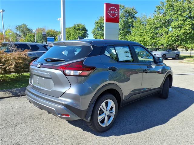 new 2025 Nissan Kicks Play car, priced at $22,040