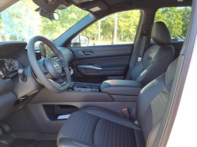 new 2025 Nissan Pathfinder car