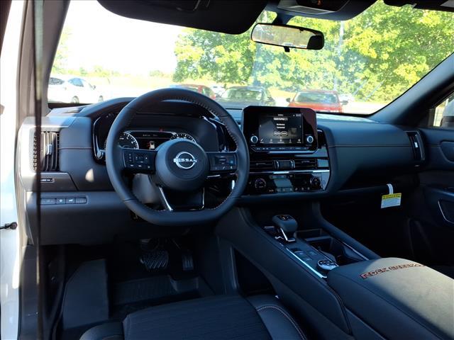 new 2025 Nissan Pathfinder car