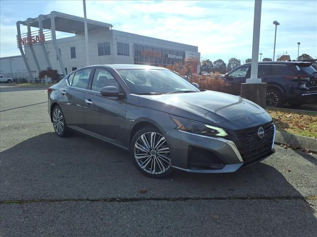 new 2025 Nissan Altima car, priced at $32,530