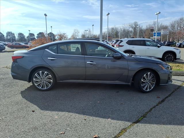 new 2025 Nissan Altima car, priced at $32,530