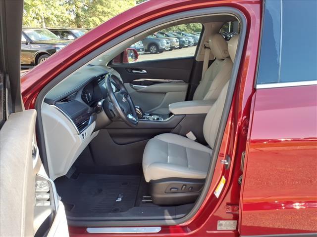 used 2019 Cadillac XT4 car, priced at $16,750