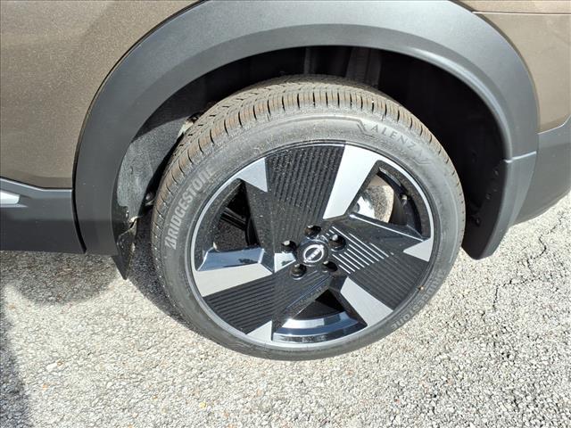 new 2026 Nissan Kicks car, priced at $28,118