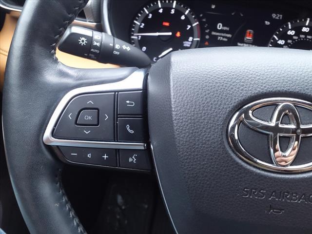 used 2021 Toyota Highlander car, priced at $35,900