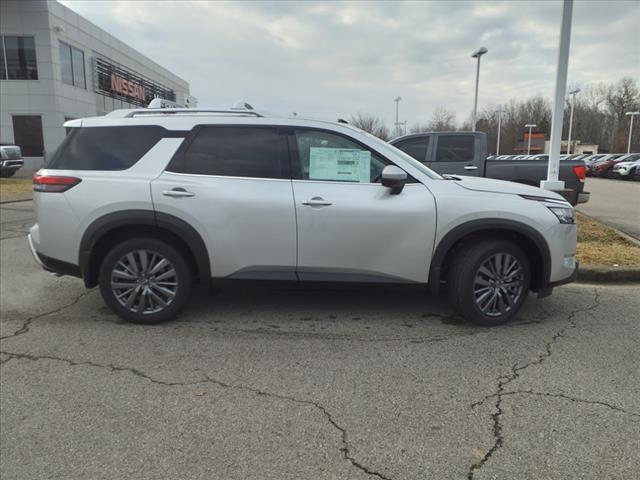 new 2025 Nissan Pathfinder car, priced at $44,068