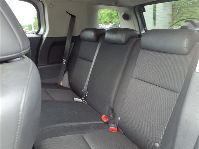 used 2007 Toyota FJ Cruiser car, priced at $9,500