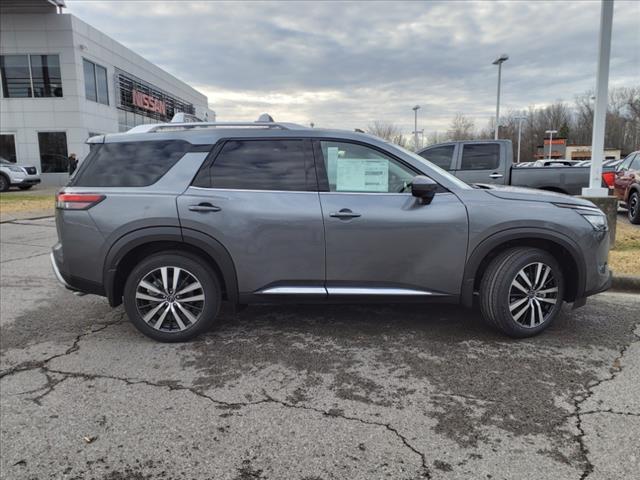 new 2025 Nissan Pathfinder car, priced at $53,155