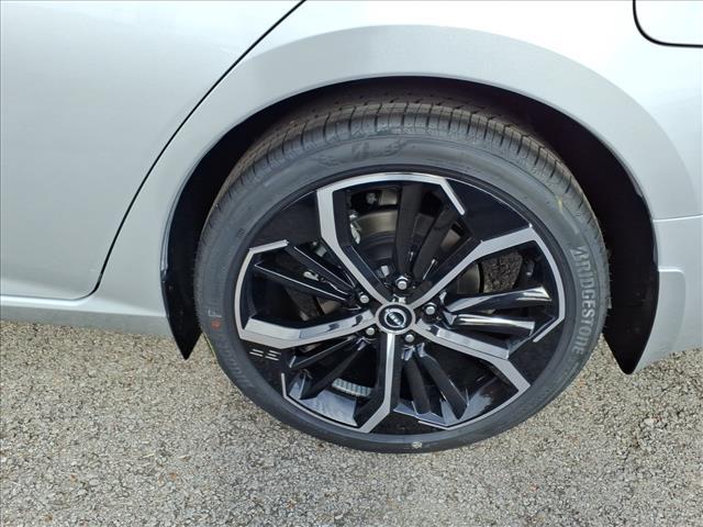 new 2025 Nissan Altima car, priced at $30,530