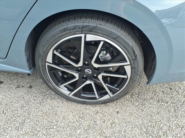 new 2025 Nissan Sentra car, priced at $22,305