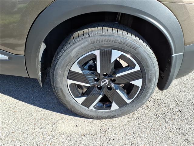 new 2026 Nissan Kicks car, priced at $26,039