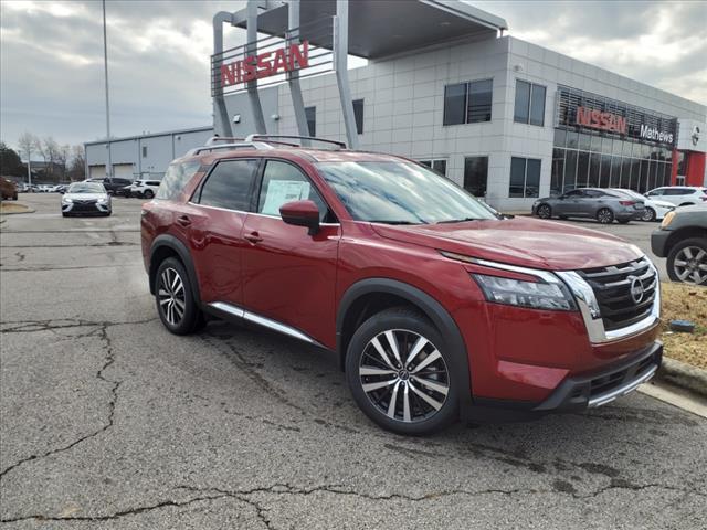 new 2025 Nissan Pathfinder car, priced at $50,096