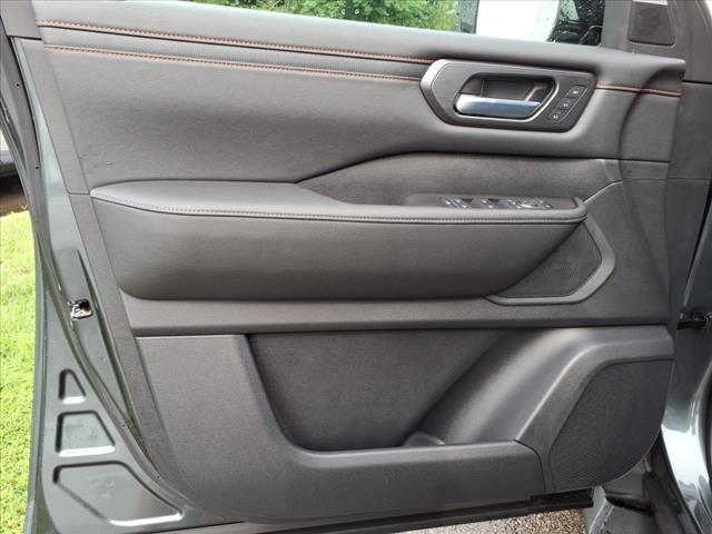 new 2025 Nissan Armada car, priced at $67,485