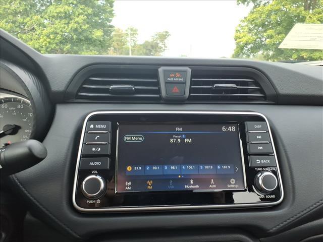 new 2025 Nissan Versa car, priced at $17,000