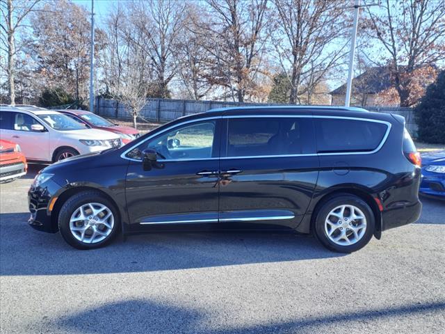 used 2017 Chrysler Pacifica car, priced at $14,200