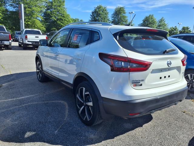 used 2020 Nissan Rogue Sport car, priced at $21,950