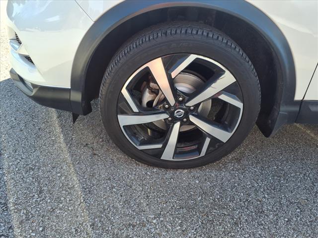 used 2020 Nissan Rogue Sport car, priced at $21,950