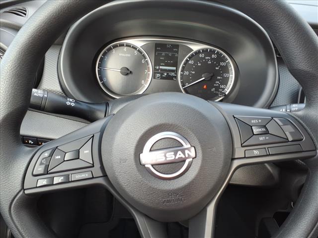 new 2025 Nissan Kicks Play car, priced at $20,865