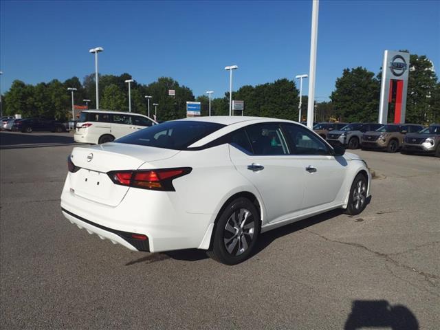 new 2024 Nissan Altima car, priced at $23,737