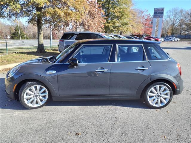 used 2021 MINI Hardtop car, priced at $23,500