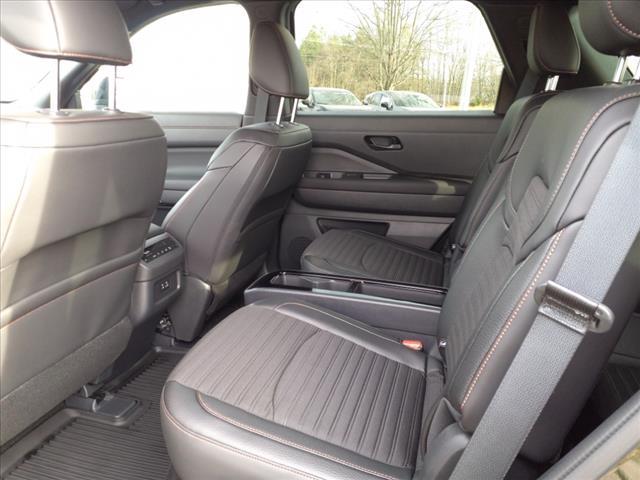 new 2025 Nissan Pathfinder car, priced at $44,306