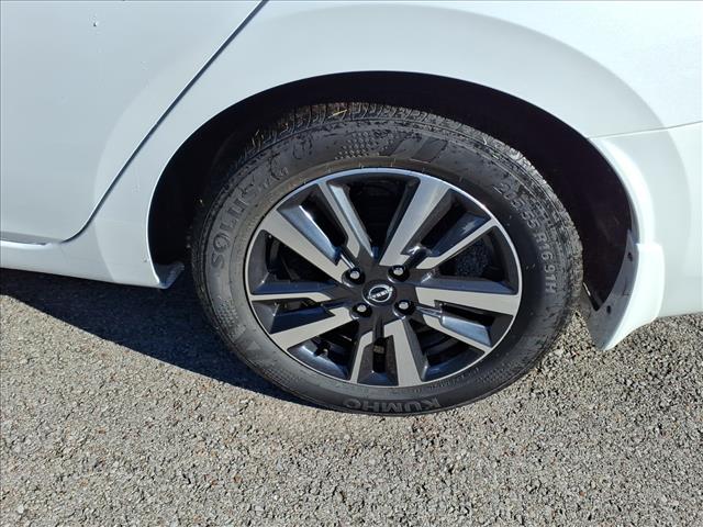 new 2025 Nissan Versa car, priced at $19,615