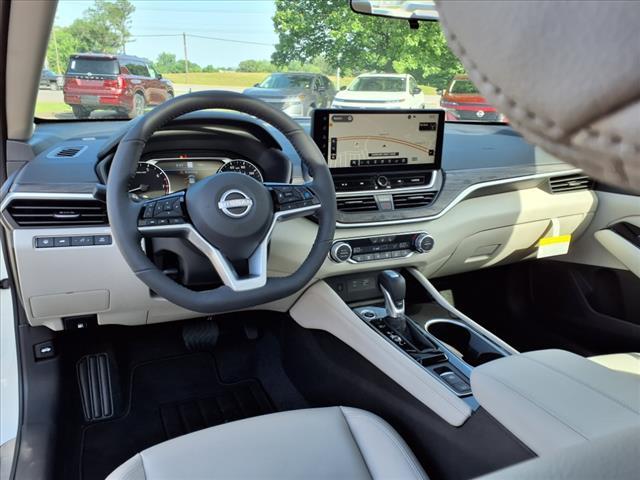 new 2025 Nissan Altima car, priced at $36,195