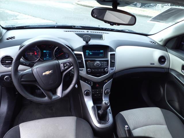 used 2014 Chevrolet Cruze car, priced at $6,500