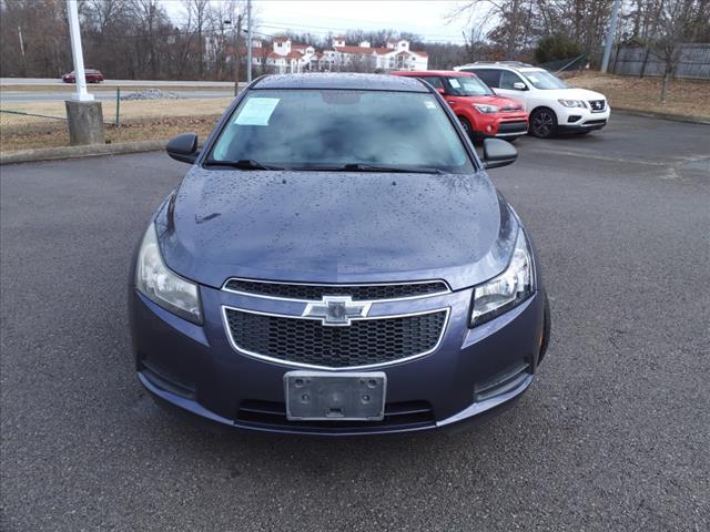 used 2014 Chevrolet Cruze car, priced at $6,500