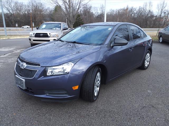 used 2014 Chevrolet Cruze car, priced at $6,500