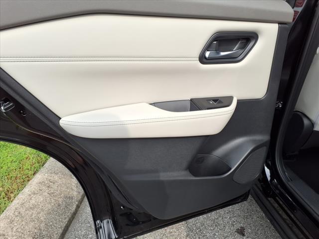 new 2025 Nissan Rogue car, priced at $39,006