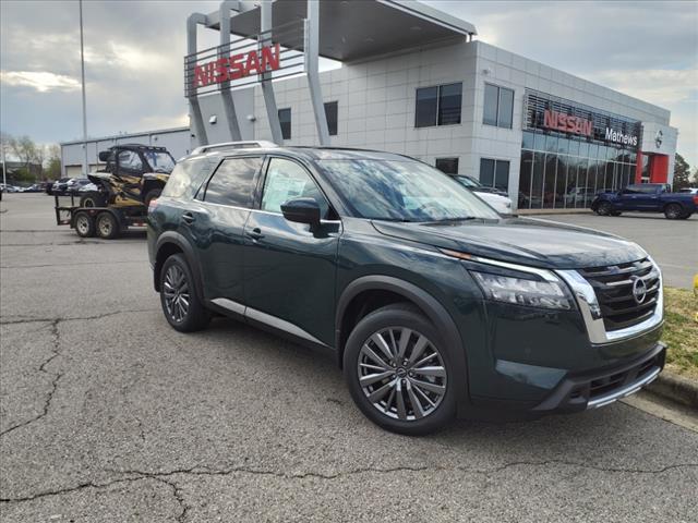 new 2025 Nissan Pathfinder car, priced at $45,106