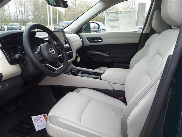 new 2025 Nissan Pathfinder car, priced at $45,106