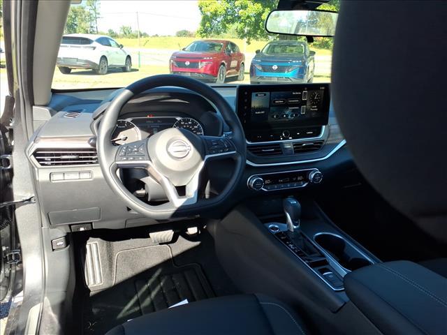 new 2025 Nissan Altima car, priced at $28,605