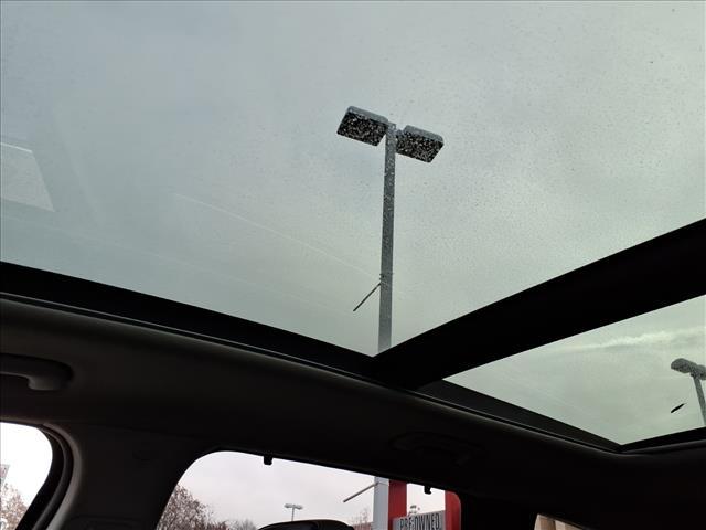 used 2023 Hyundai Santa Fe car, priced at $21,295